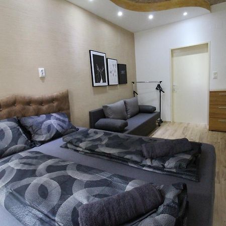 Private Quad Bedroom With Bathroom Rf3 Виена Екстериор снимка