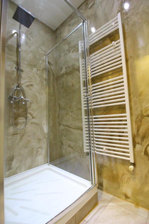 Private Quad Bedroom With Bathroom Rf3 Виена Екстериор снимка