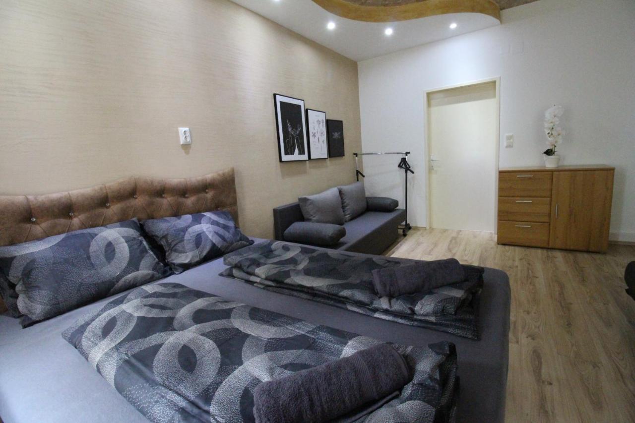 Private Quad Bedroom With Bathroom Rf3 Виена Екстериор снимка